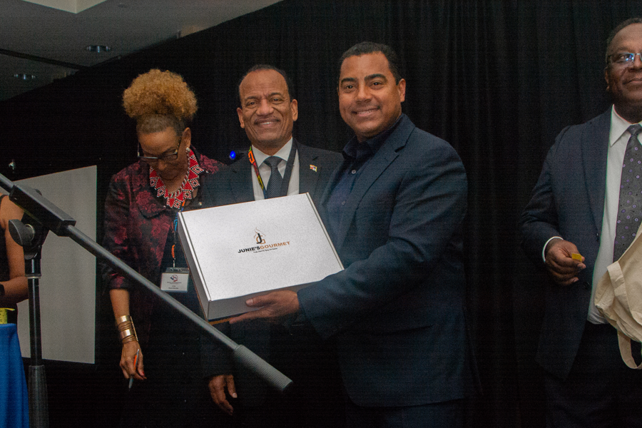 sofolopana-first-annual-awards-gala08